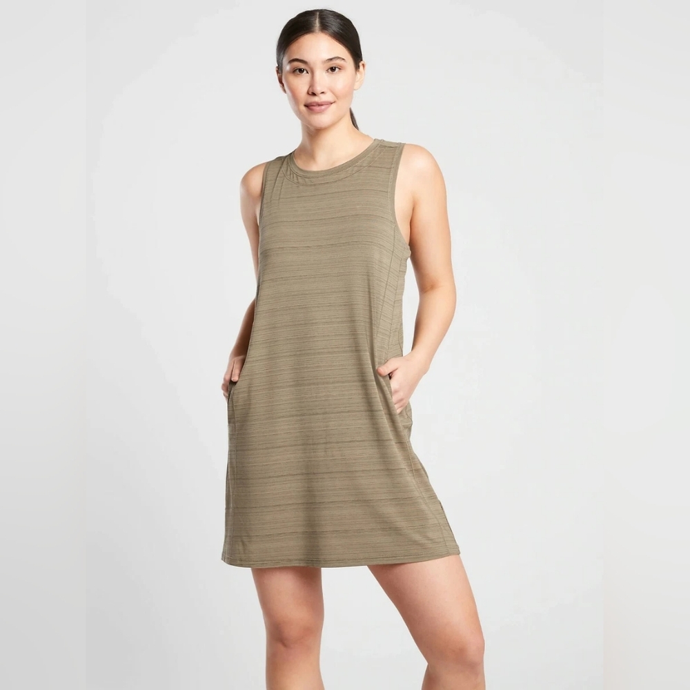Athleta Pacifica Illume Dress, Shadow Olive Size Small